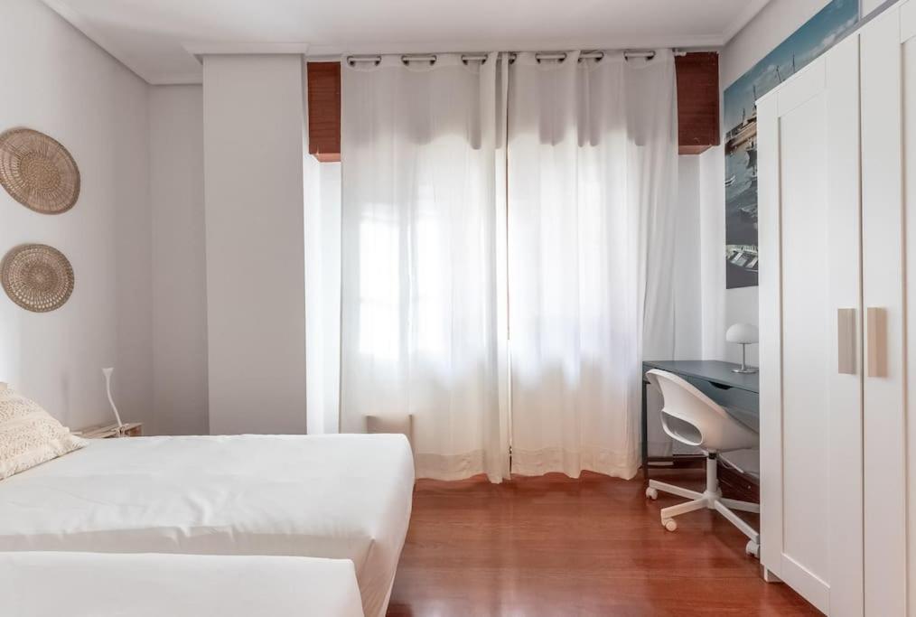 Acogedor Piso En Santurtzi .Parking Privado Apartamento Exterior foto