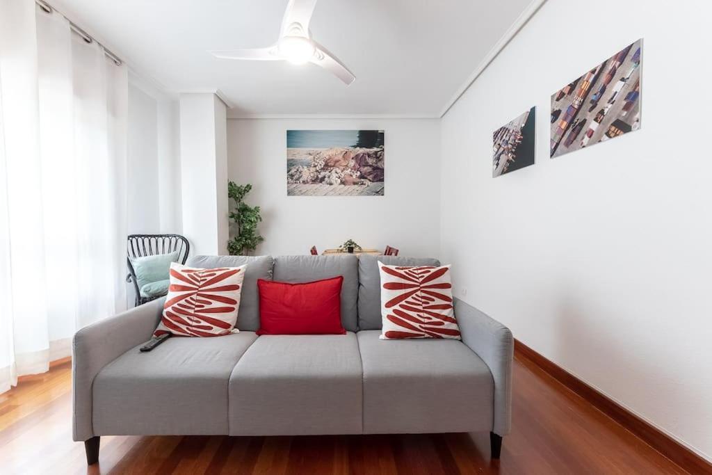 Acogedor Piso En Santurtzi .Parking Privado Apartamento Exterior foto