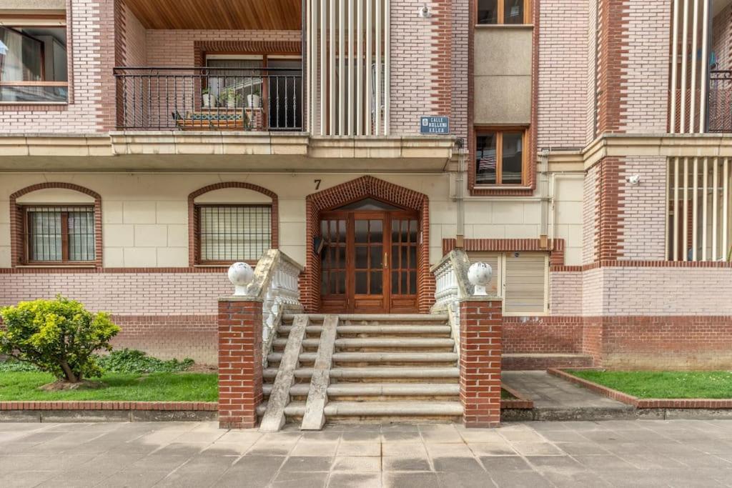 Acogedor Piso En Santurtzi .Parking Privado Apartamento Exterior foto